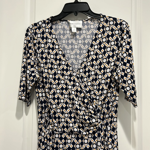 Donna Morgan liquid Knit Wrap front tie dress - Picture 3 of 11